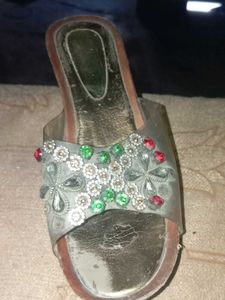 Very Good Condition Sandals
