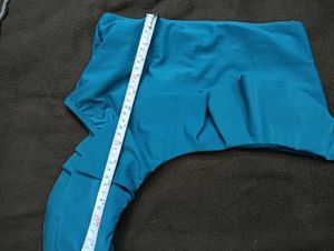 Ruffled One🖤-Shoulder Top