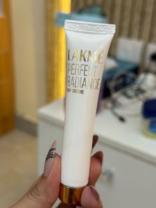 Lakme Perfect Radiance Day Cream