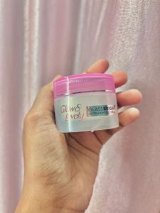 Glow &amp; Lovely Gel Creme