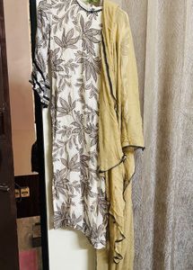 Floral Print Kurti with Dupatta