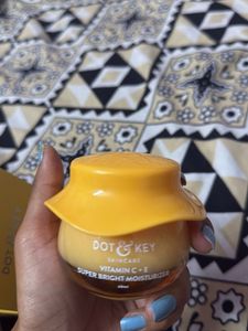 Dot &amp; Key Moisturizer
