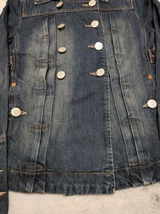 ✨Designer -style Double- Breasted denim jacket ✨