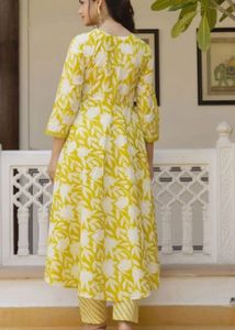 Elegant Green Kurta Set