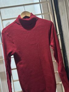 Burgundy Ribbed Turtleneck