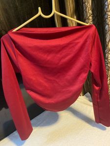 Red One-Shoulder Long Sleeve Crop Top