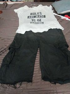 Set Of 4 Items For Donation