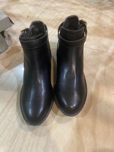 Carlton London Black Boots