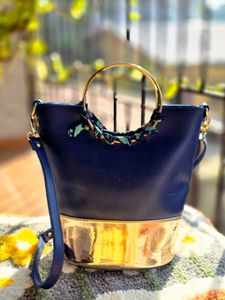 Chic Tote Bag