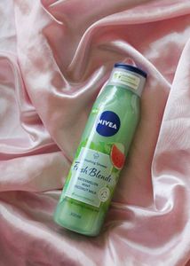 Nivea Fresh Blends Shower Gel