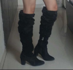 SSS Black Suede Knee High Boots