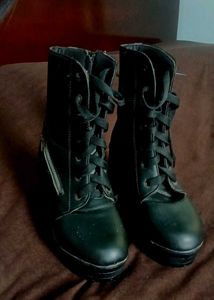Boot 👢