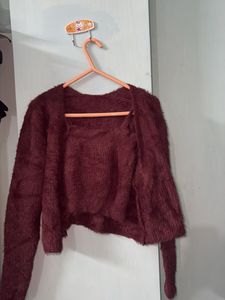 Cozy maroon Cardigan with top