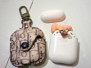 2 Pcs Earpods Not Working