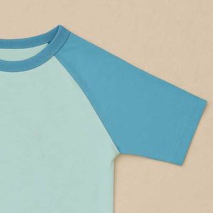 cute baby blue crop tshirt 💙🌀☄️