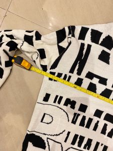 Abstract Graphic Print Sweater