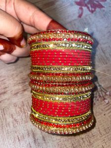 Red &amp; Gold Bridal Chura