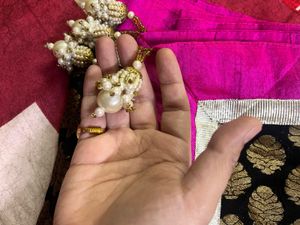 Elegant Black weaving Dupatta with border