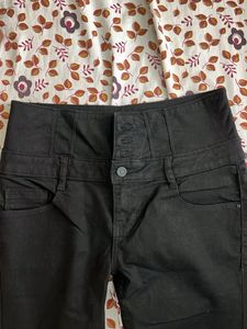Max Black Jeans