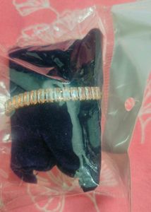 Beautiful Rose Gold Artificial Bracelet