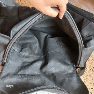 Large Foldable Luggage Bag With Multi Pockets