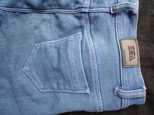 Light Wash Skinny Jeans