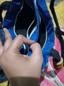 7 Handbags &amp; Shoulder Bags