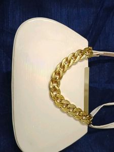 Nude Handbag with Gold Chain