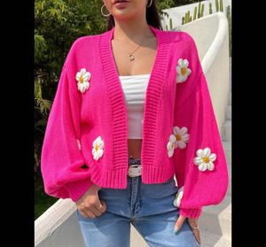 Daisy Detail Cardigan