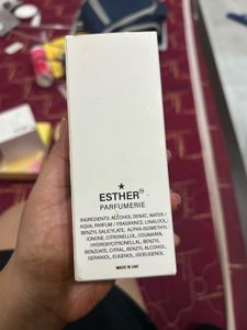 She Wants More - Esther Parfumerie