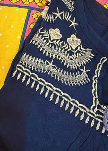 Navy Blue Top👕