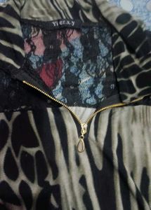 Animal Print Lace Sleeve Top