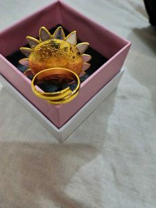 Flower Ring Heavy Look