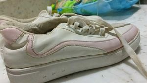 Cute White & Pink Sneakers