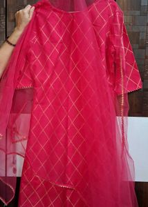 Elegant Pink Kurta Set