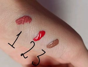 BOBBI BROWN LIPGLOSS