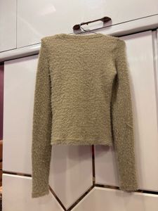 SHEIN FURRY SOFT TOP- MEDIUM