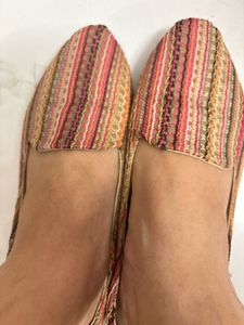 Embroidery Bellies For Fomal Daily Use