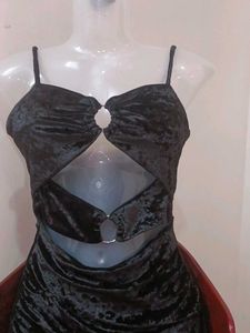 BUST 26..(NOT 30)Chic Black Velvet Mini Dress