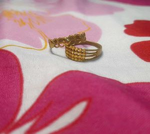 Vintage Gold Tone Rings - Set of 2