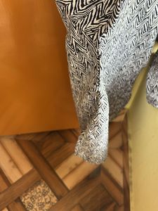 Black And White Kurta With Nice Print