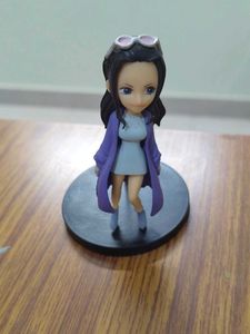 Nico Robin From One Piece Mini Figure