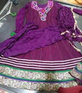 Gown Set