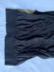 Black Sleeveless Top