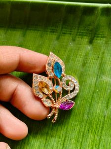 Vintage Rhinestone Flower Brooch