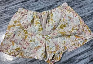 Shorts Free Size Look 💚
