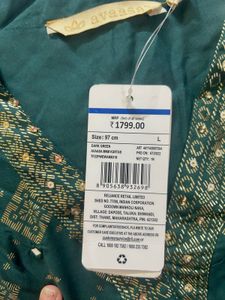 Avaasa Emerald Green Printed Anarkali Kurta