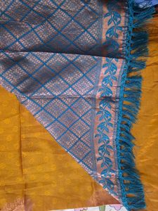 Dual Shade Saree