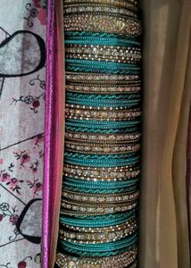 Sparkling Bangle Set