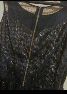 Women Sequence Top